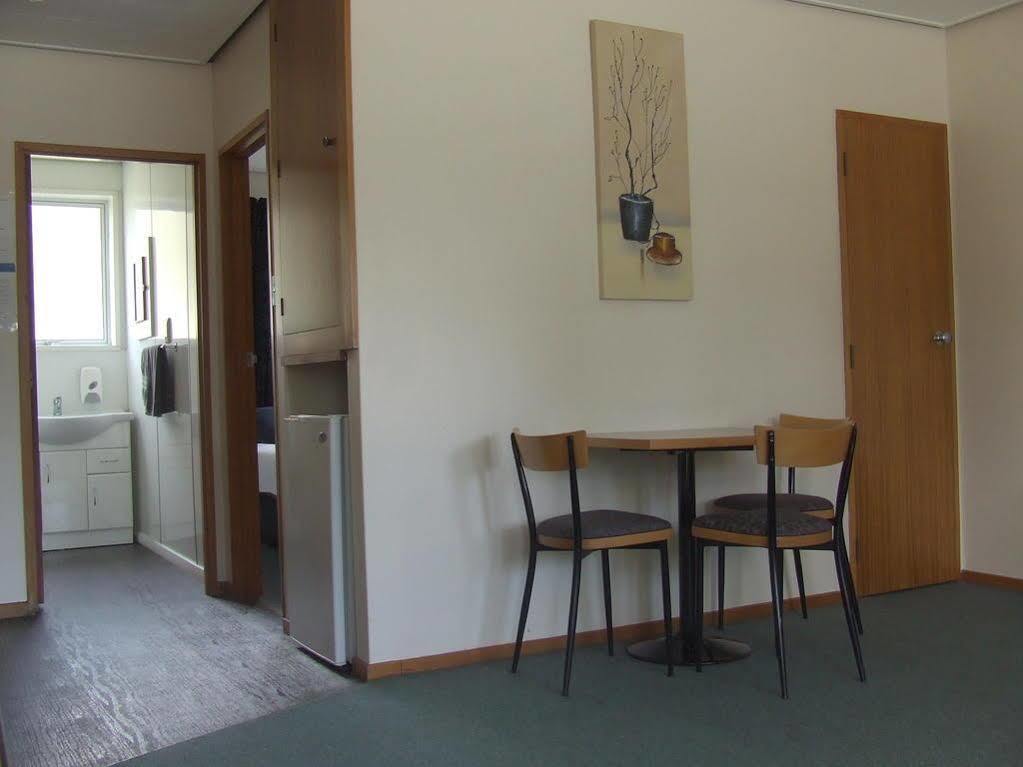 Mt Aspiring Holiday Park Wanaka Exterior photo